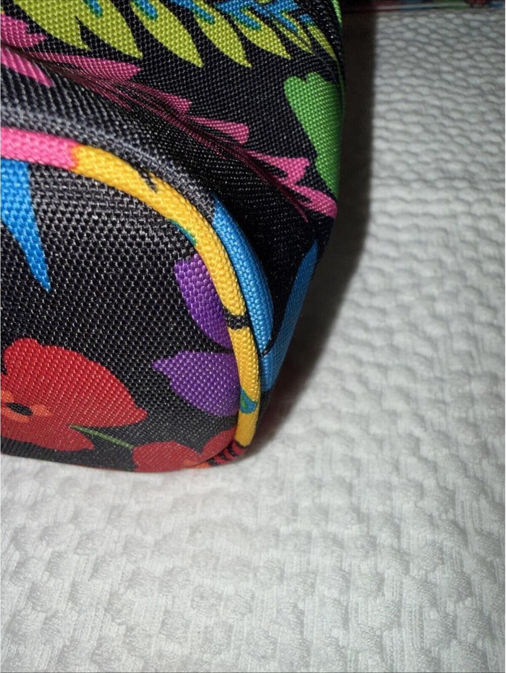 Vera Bradley Large Makeup Bag Set - Picture 5 of 9